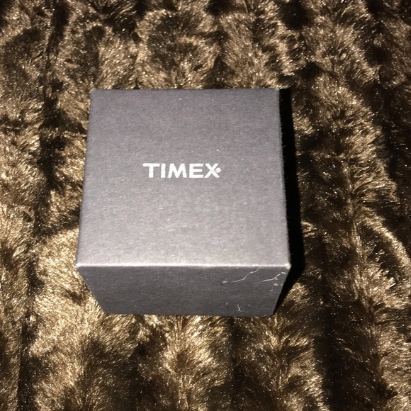 Pink Timex Watch - Picture 8 of 8